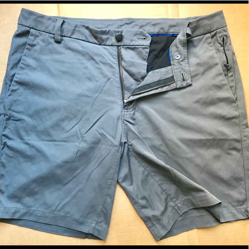 Men’s lululemon commission shorts